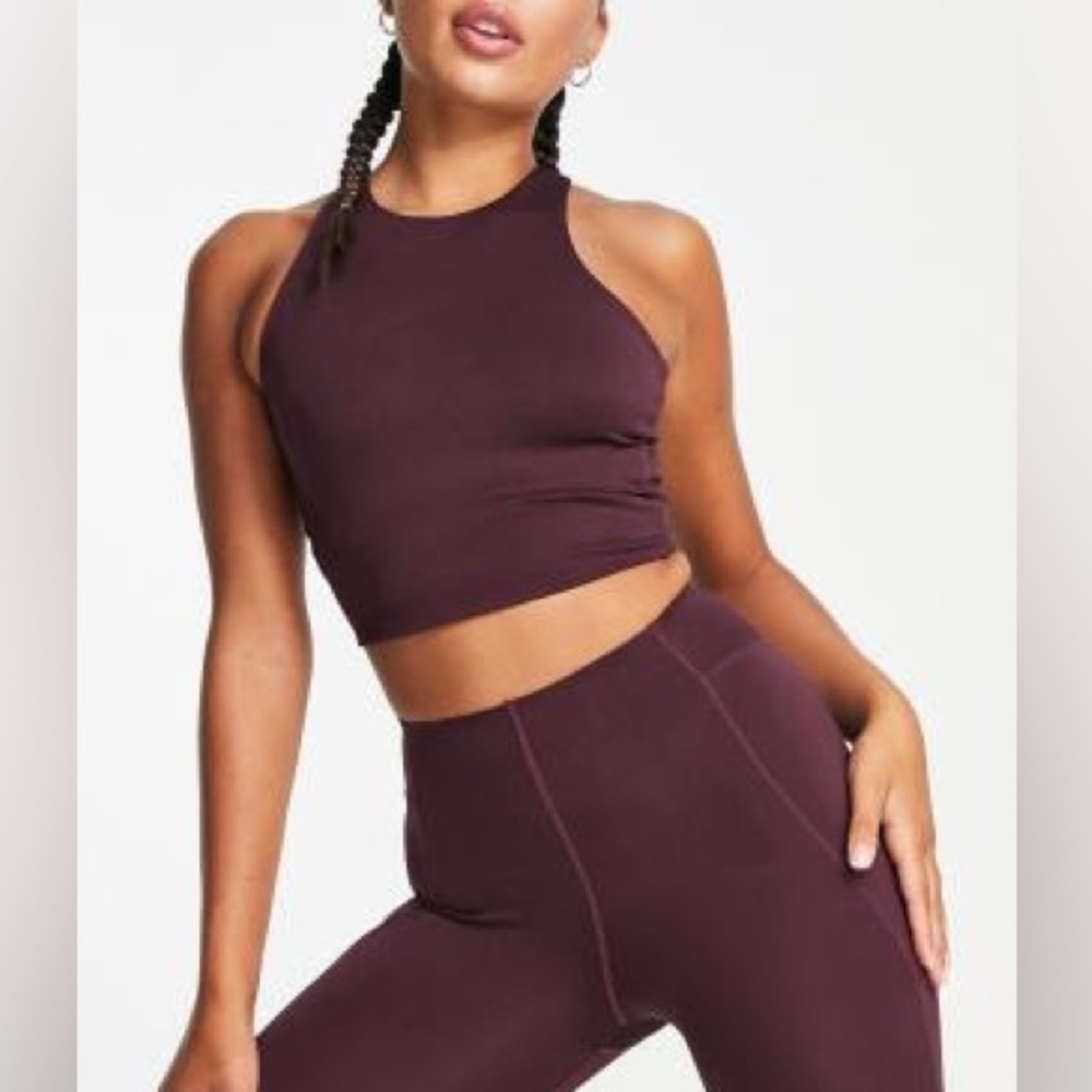 ASOS 4505 tank top with inner bra size 8